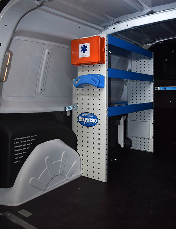 Citan med hyllsystem och tillbehör från Syncro System