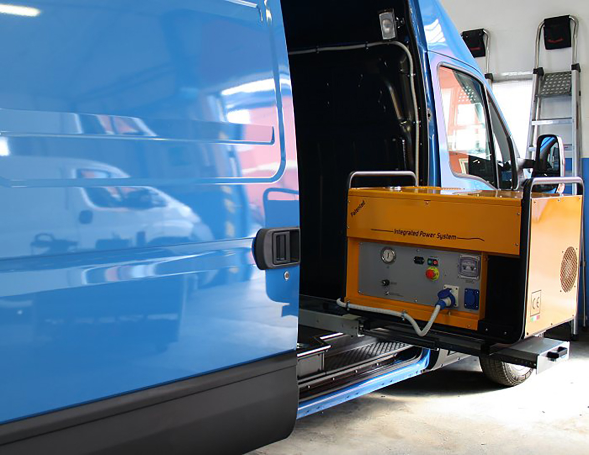Generator och kompressoranläggning för skåpbilar på utdragbar släpvagn Syncro System