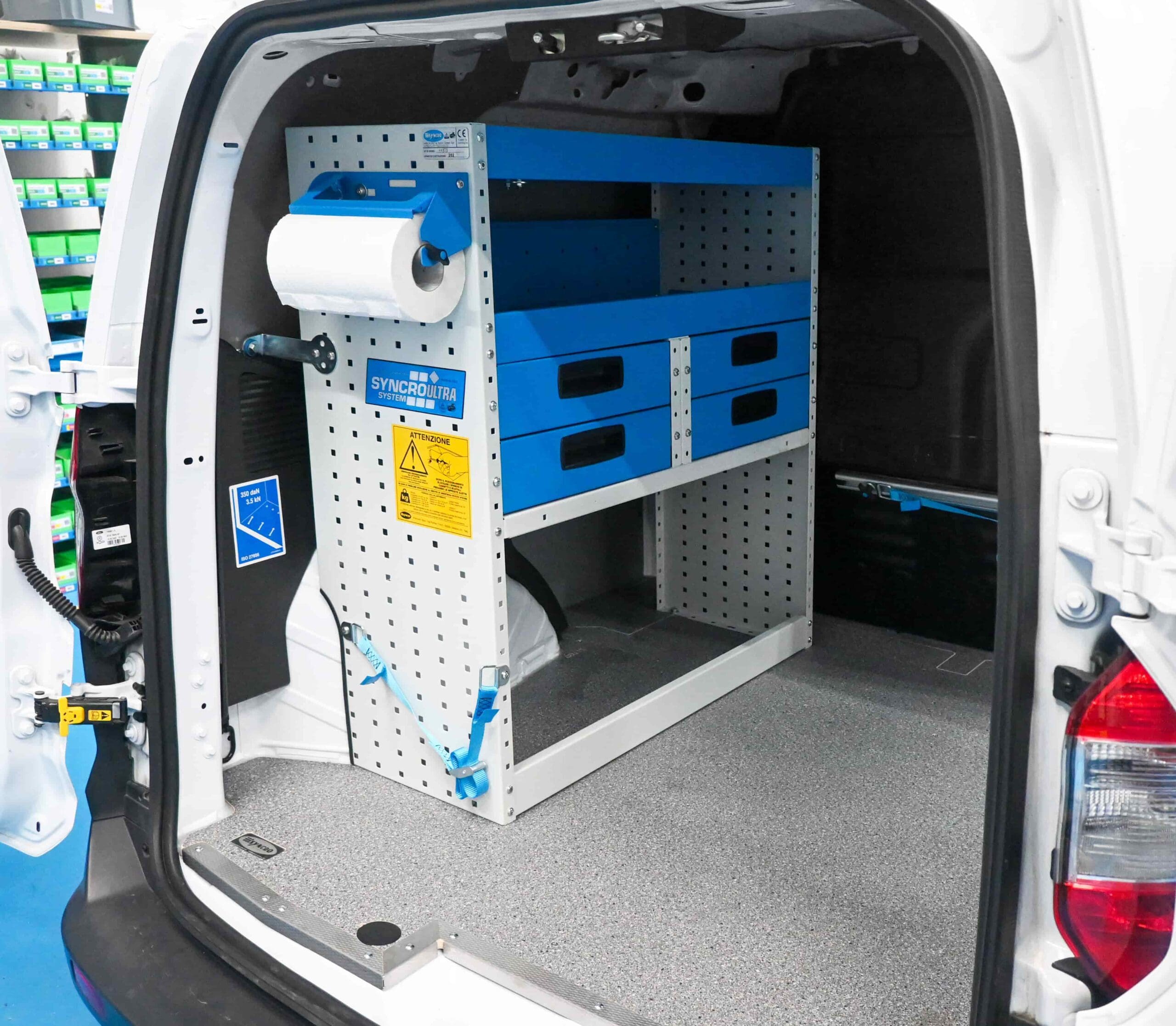 Courier med Syncro System inredning
